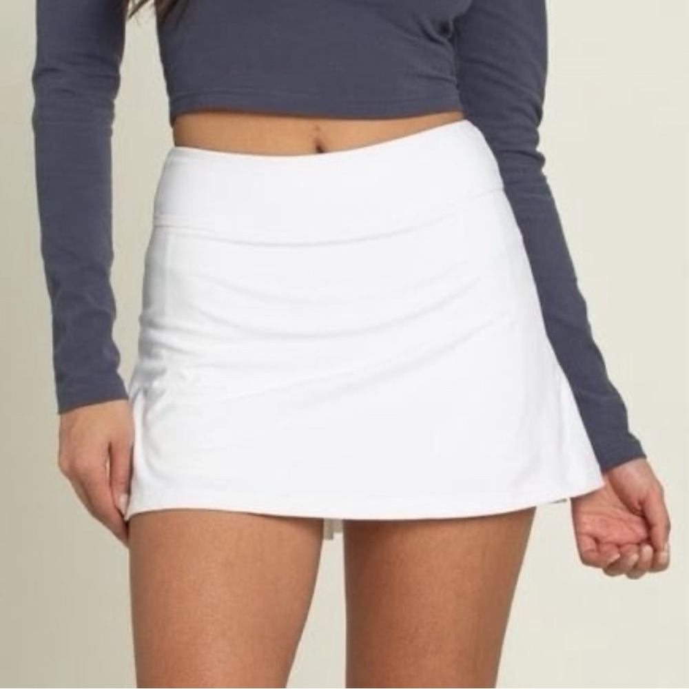 GoldHinge XL White Golf/Tennis Skirt